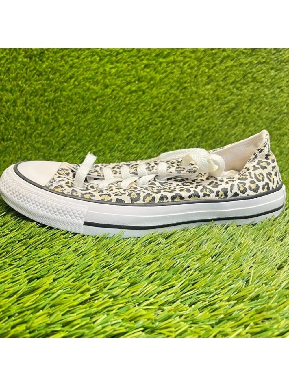 Converse Chuck Taylor All Star Leopard Womens Size 7 Athletic Shoes Sneakers